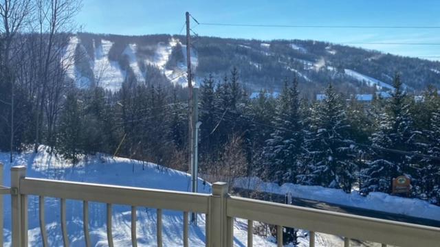 Charming With Kitchen St-sauveur